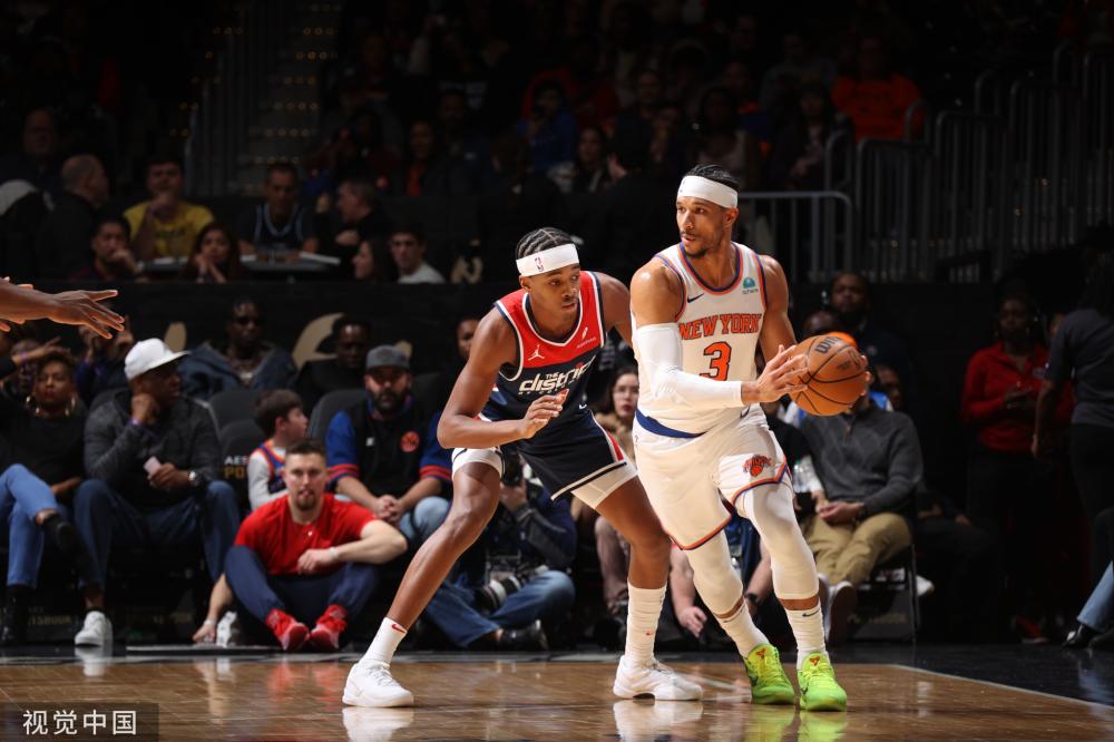 的表现突出 的表现突出